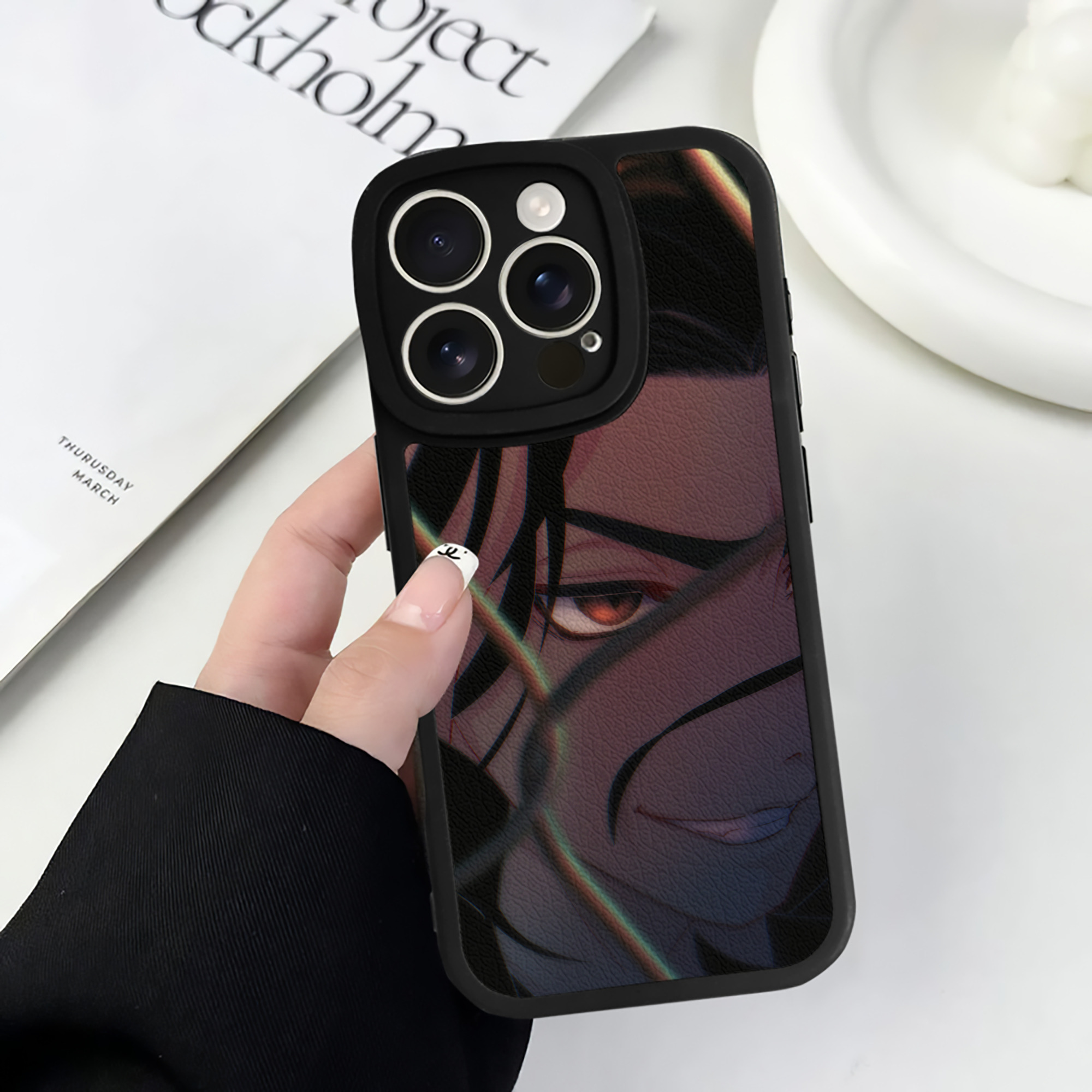 （画像用） 東京リベンジャーズ Tokyo Revengers 【iPhone 16シリーズ対応】シリコンスマホケース（レザー調） 材質：シリコン